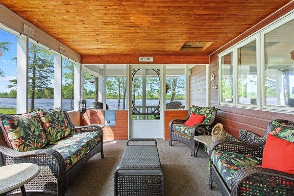 485 Ch. Des Outaouais, L Ile Du Grand Calumet, QC, photo 2