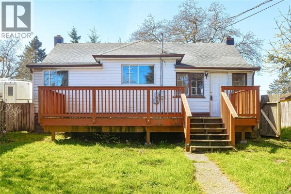 485 Park Ave, Nanaimo, BC, photo 2