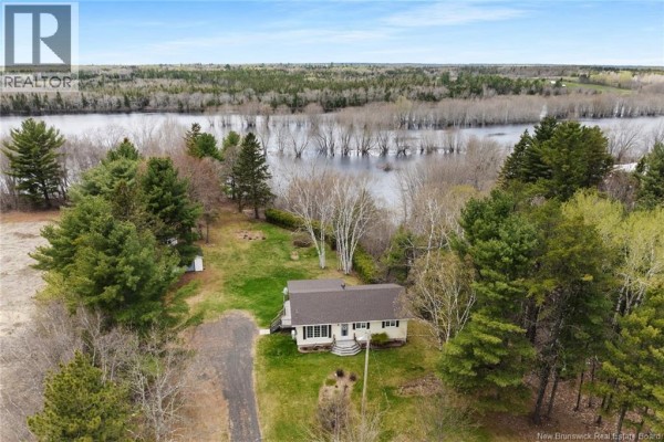 Sitting room - 4856 Route 123, Chipman, NB E4A2C1 Photo 4