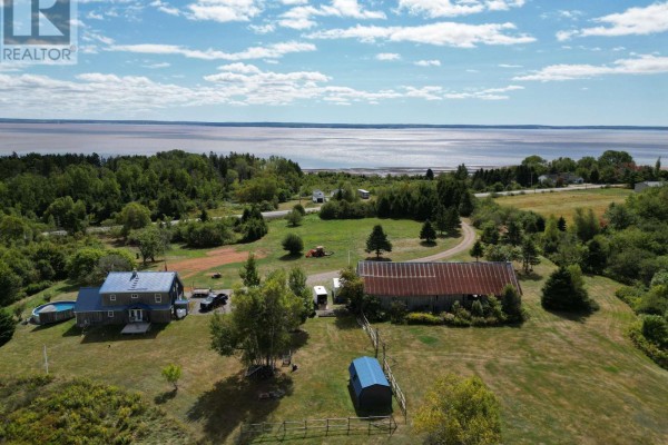 Games room - 4857 Highway 2, Little Bass River, NS B0M1B0 Photo 3