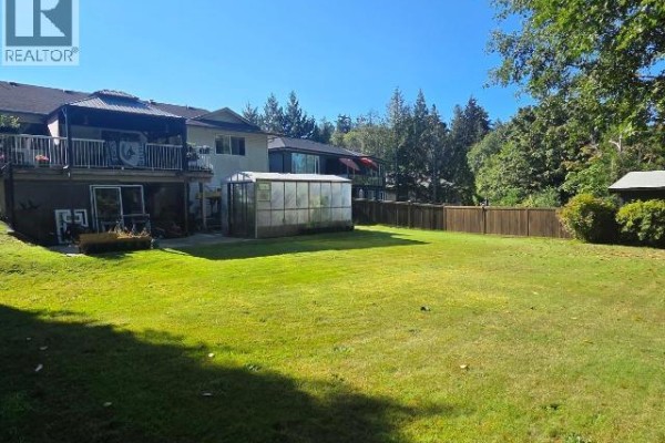 Primary Bedroom - 4865 Harvie Ave, Powell River, BC V8A5R6 Photo 4