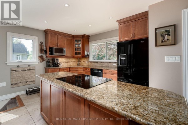 Dining room - 487 Coronation Boulevard, Kingston, ON K7M5R1 Photo 4
