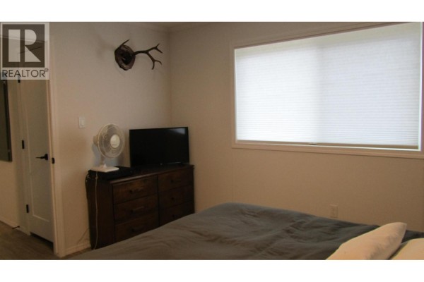 Other - 4873 Kemmi Crescent, 108 Mile Ranch, BC V0K2Z0 Photo 4