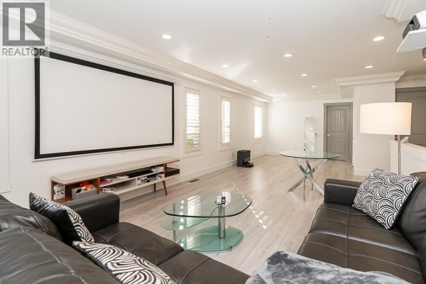 4875 Linden Drive, Delta, BC V4K3A2 Photo 5