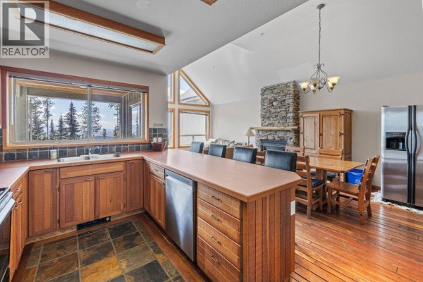 Bedroom - 4879a Snowpines Road, Big White, BC V1P1P3 Photo 5