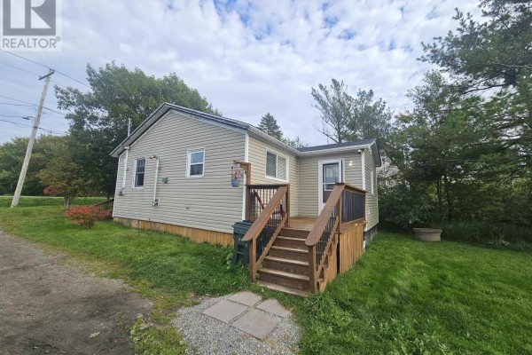 4pc Bathroom - 488 Donkin Morien Highway, Tower Road, NS B1B1W1 Photo 3