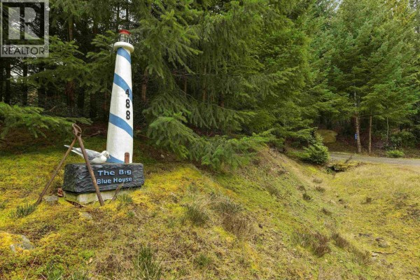 488 Mckercher Road, Mayne Island, BC V0N2J2 Photo 2