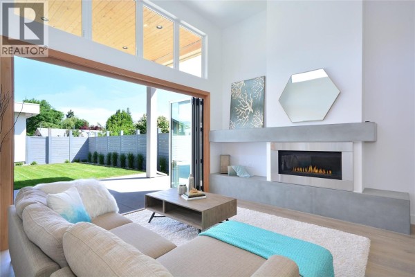 Pantry - 488 Morrison Avenue, Kelowna, BC V1Y5E2 Photo 5