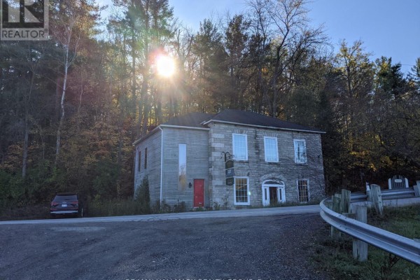 4883 Kinburn Side Road, Mississippi Mills, ON, photo 3