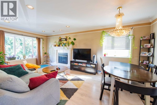 4885 Baldwin Street, Vancouver, BC V5N5B8 Photo 4