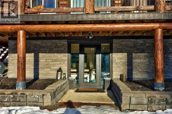 Partial bathroom - 4889 Pine Ridge Way, Logan Lake, BC V0E1W0 Photo 3