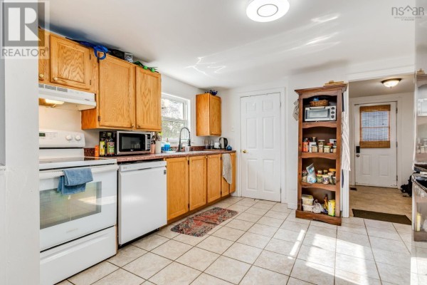 Bedroom - 489 Cobequid Road, Lower Sackville, NS B4C3Y7 Photo 4