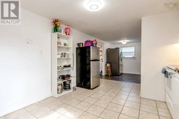 4pc Bathroom - 489 Cobequid Road, Lower Sackville, NS B4C3Y7 Photo 5