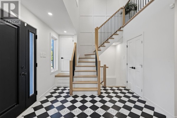 Recreational, Games room - 489 Evered Avenue, Ottawa, ON K1Z5K9 Photo 4