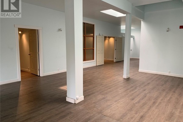 489 Wallace St, Nanaimo, BC, photo 2