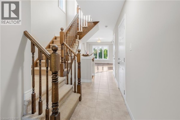 4pc Ensuite bath - 4891 Adam Court, Beamsville, ON L3J1M4 Photo 4