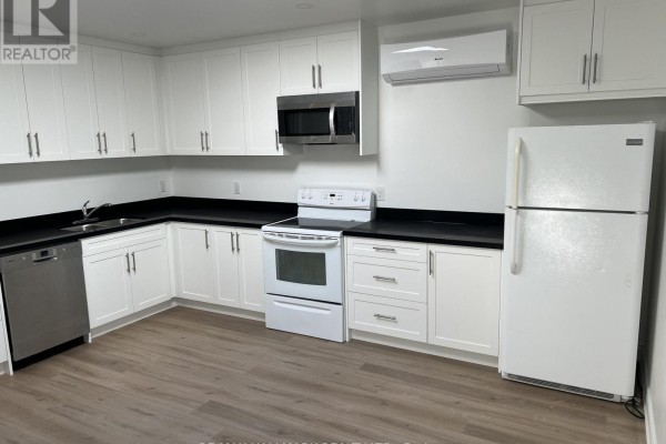 48r Bradgate Road, Toronto, ON M3B1J8 Photo 4