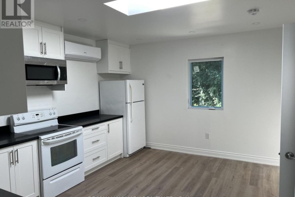 48r Bradgate Road, Toronto, ON M3B1J8 Photo 5
