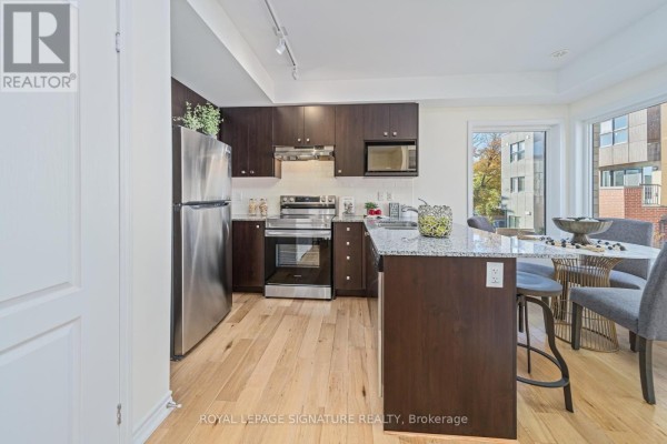 Primary Bedroom - 49 - 28 Curlew Drive, Toronto, ON M3A0A8 Photo 5