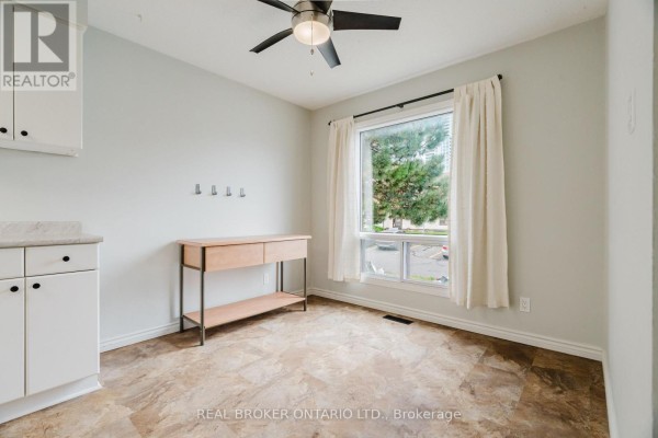 Kitchen - 49 - 4337 Weldon Drive, Ottawa, ON K1J8R3 Photo 5