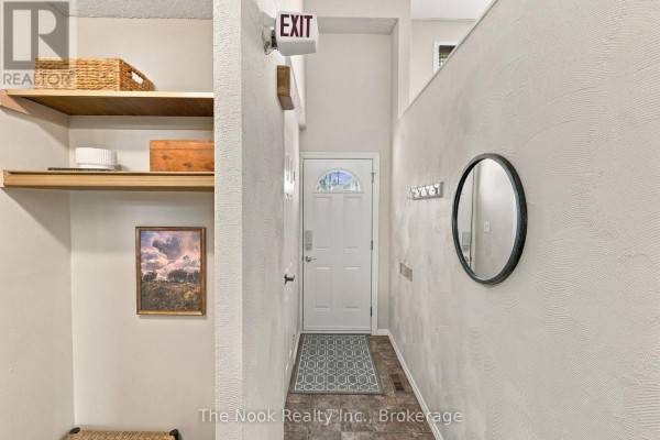Kitchen - 49 - 966 Adelaide Avenue E, Oshawa, ON L1K1L2 Photo 3