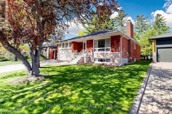 49 Bathford Crescent, Toronto, ON, photo 3