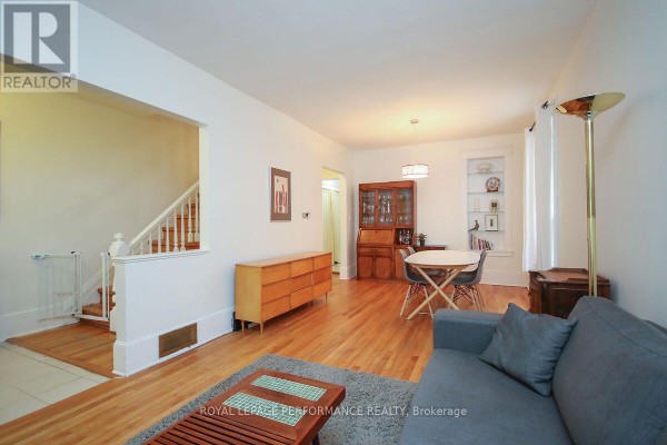 Family room - 49 Bayswater Avenue, Ottawa, ON K1Y2E7 Photo 5
