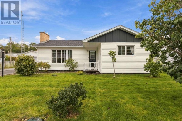 Dining nook - 49 Belleshire Drive, Sackville, NS B4C1M4 Photo 2
