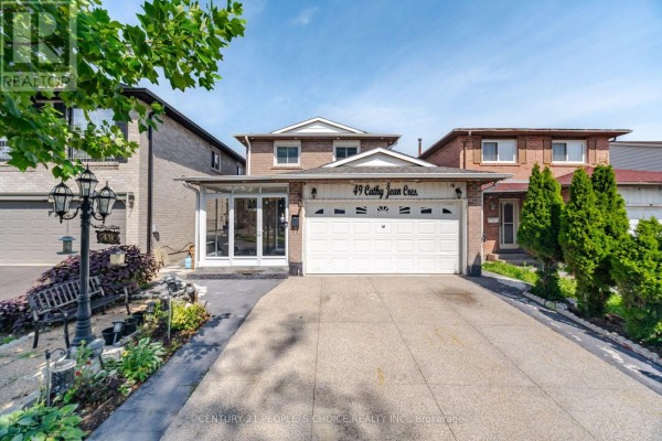 49 Cathy Jean Crescent, Toronto, ON, photo 2