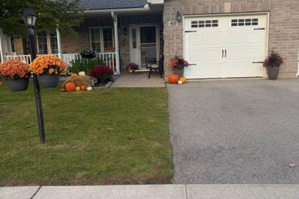 49 Clover Crescent, Wasaga Beach, ON L9Z0G4 Photo 2