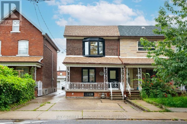 49 Emerson Avenue, Toronto, ON, photo 3