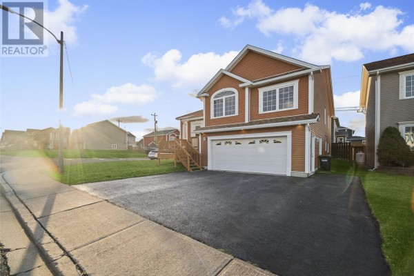 49 Francis Street, St  John S, NL, photo 2