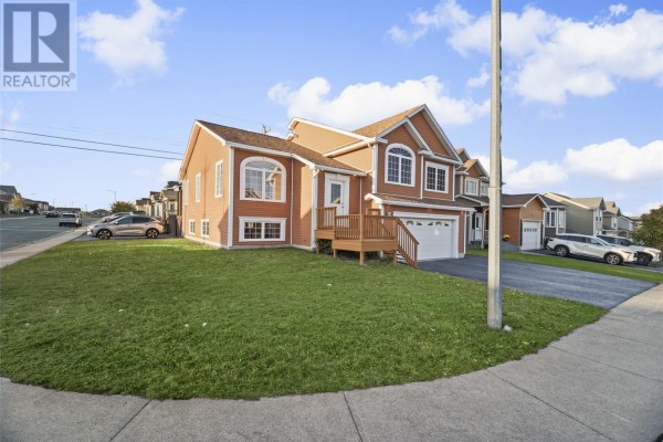 49 Francis Street, St  John S, NL, photo 3
