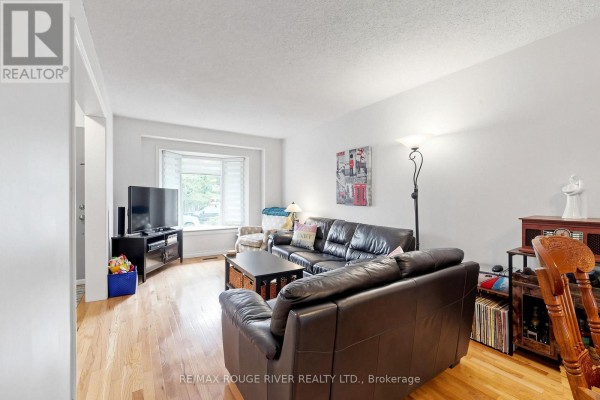 Primary Bedroom - 49 Gilmour Drive, Ajax, ON L1S5J4 Photo 5