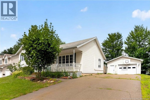 49 Goldsboro Avenue, Riverview, NB, photo 3