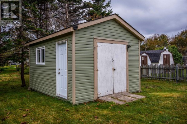 Bath (# pieces 1-6) - 49 Gosses Road, Paradise, NL A1L1T4 Photo 4