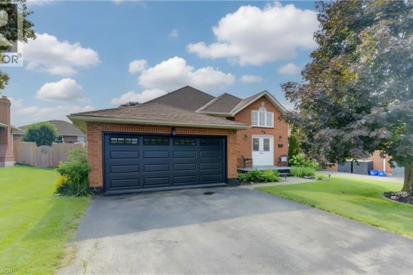 49 King William Street, St  George, ON, photo 2