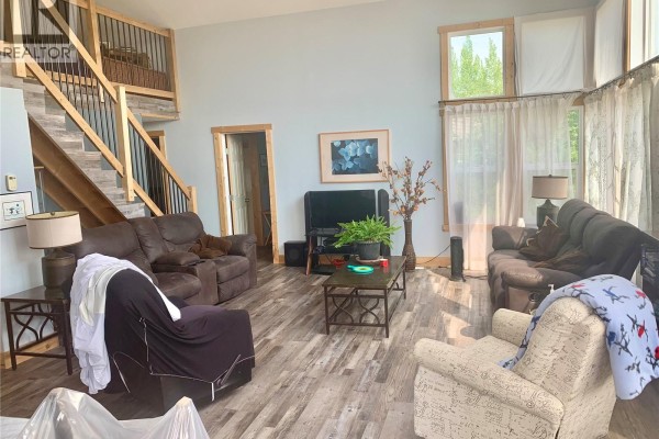 Living room - 49 Lakeshore Drive, Invergordon Rm No  430, SK S0K1A0 Photo 2