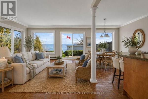 49 Lakeshore Road E, Oro Medonte, ON L0L2E0 Photo 5