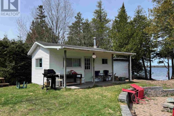 Kitchen - 49 Nils Bay Rd, Goulais, ON P0S1E0 Photo 2
