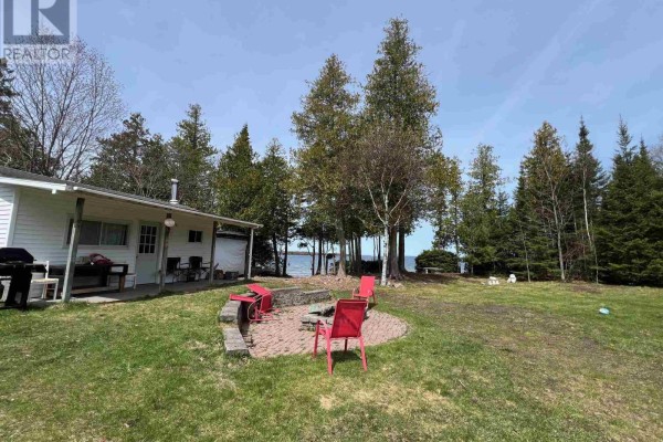 Living room - 49 Nils Bay Rd, Goulais, ON P0S1E0 Photo 3