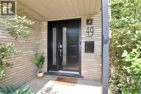 3pc Bathroom - 49 Park Street E, Dundas, ON L9H1C9 Photo 2