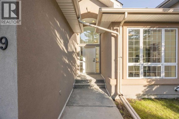 49 Patina Terrace Sw, Calgary, AB, photo 2
