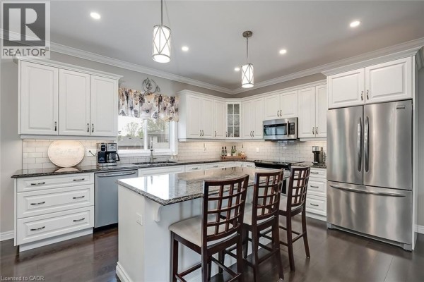 49 Postma Drive, Dunnville, ON, photo 2