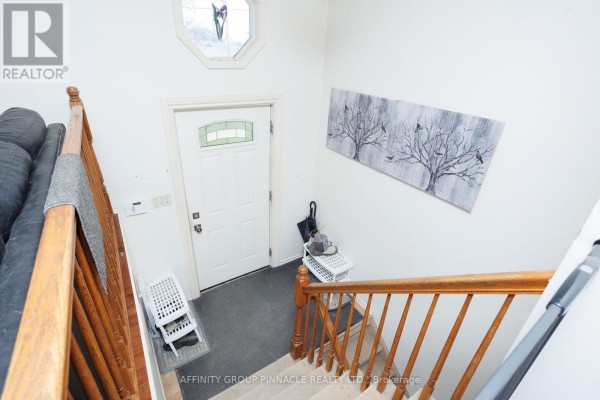 Dining room - 49 Queen Street, Kawartha Lakes, ON K0M1A0 Photo 5