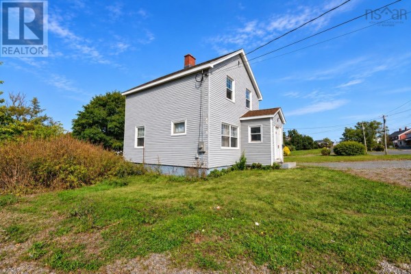 Kitchen - 49 Richmond Street, Sydney, NS B1P2V1 Photo 3