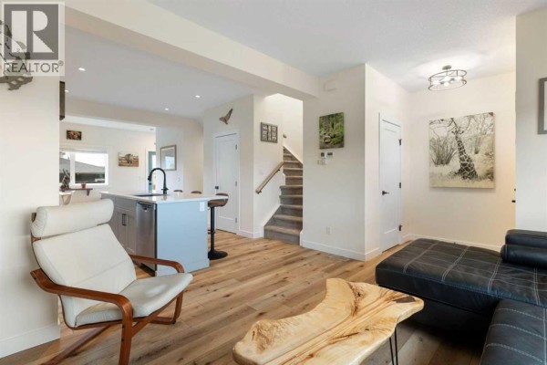 4pc Bathroom - 49 River Heights Drive, Cochrane, AB T4C0Y1 Photo 5