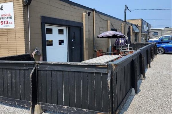 49 Scott Street W Unit# A, St  Catharines, ON, photo 3