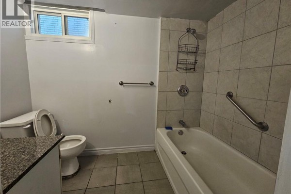 Bedroom - 49 Selkirk Avenue Unit# Bsmt, Hamilton, ON L8H5L6 Photo 4