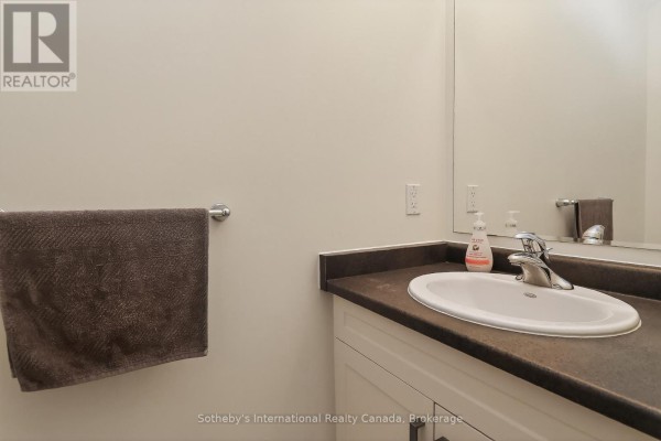 Bedroom - 49 Silver Glen Boulevard, Collingwood, ON L9Y0G9 Photo 5